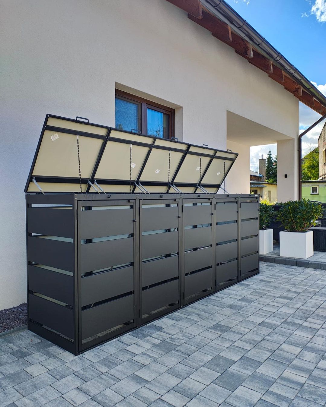 3er Set Mülltonnenbox 120L in verschiedenen Farben.